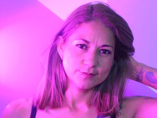 camwhore spreading pussy IsabellaBaker