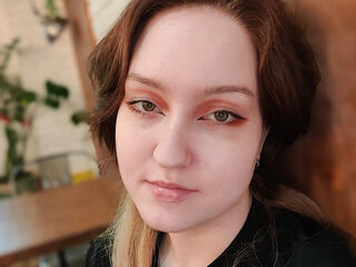 naked camgirl gallery JannetteCasias