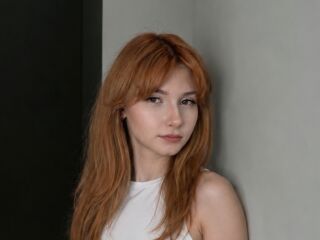 naked camgirl gallery JeniceRadulescu