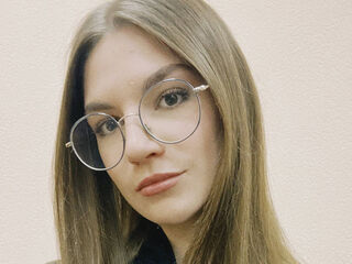 live chat room KaraTribley