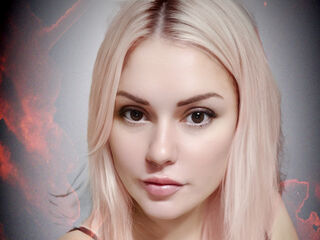 porn webcam KarinaEvani