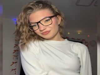 sexvideo KatieGoodacre