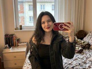 babe web cam KeliCollymore