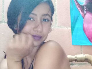 hot girl cam LauSommers