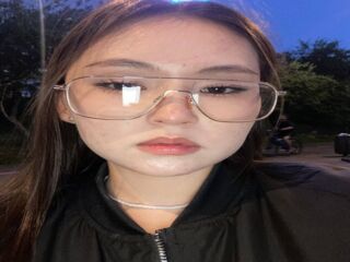 webcam bitch chatroom LauriMoradel