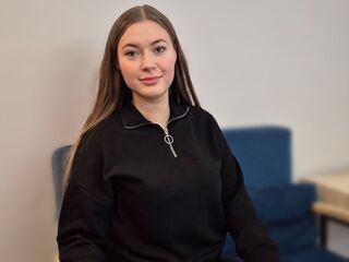 webcam girl chatroom LeaDarcy