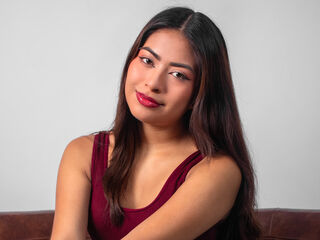 fingering webcam girl LeiaHoney