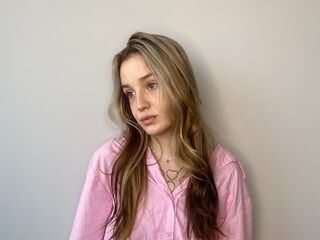 girl sex cam LeilaClose