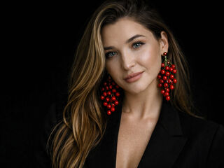 fingering camwhore LinaSinner