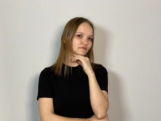 camgirl live porn LinetteAlkins