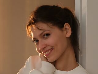 girl sex cam LivelyLaurie