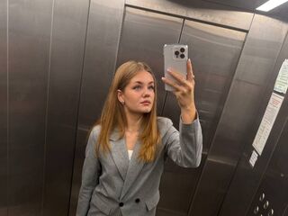 nude webcam girl pic LizzieIacovino