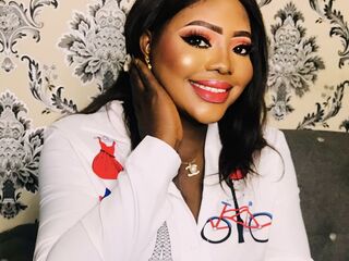 naked cam girl masturbating with vibrator LoloDave