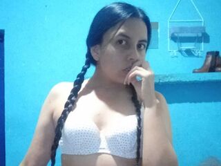 webcam girl chatroom LorenaYang