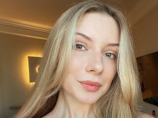 nude camgirl pic LucieStupak