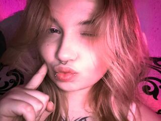 cam girl masturbating LucileSharples