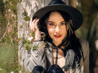 girl showing pussy LunaSilvestre