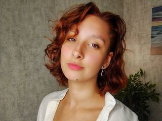 webcam babe chat room LylianRose