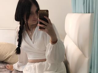 camslut topless MaidaCounsell