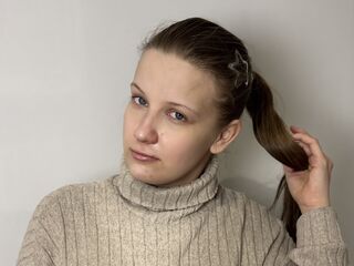 hot cam girl masturbating with sextoy MariCacal