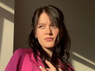 girl webcam naked MaudGuerrido