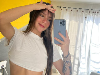 girl shaving pussy MeganDangelo