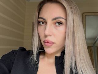 kinky video chat performer MelisaDee
