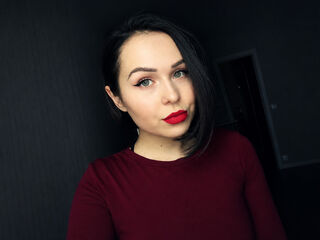 nude webcam girl photo MiraCurtiz