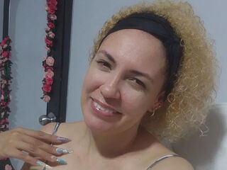 webcam live sex MireyaVidal