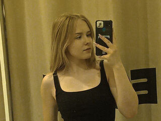 adultcam pic MolliMcDaniel