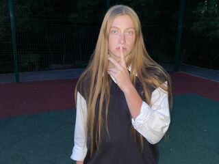 camgirl chatroom PandoraPoteat