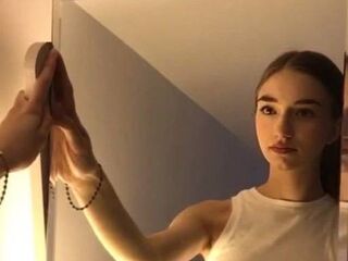 naughty cam girl masturbating PansyGandara