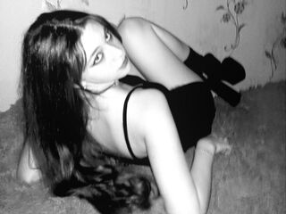 camgirl showing tits PattySilkwood