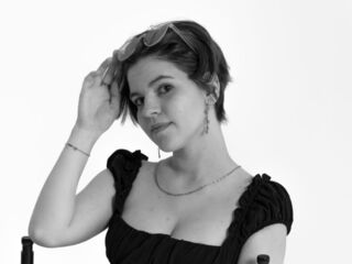 adult cam PauletteKaps
