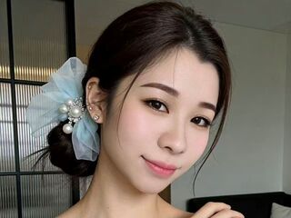 sexcam show QinWeiwei