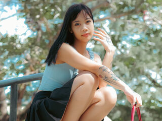 teaser web cam RheaRose