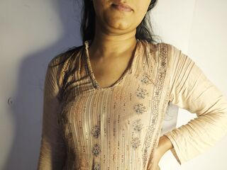 hardcore show RubbynaKhan