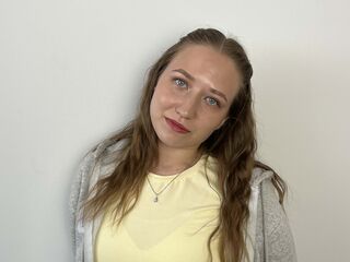 camgirl masturbating RubeWilliamson