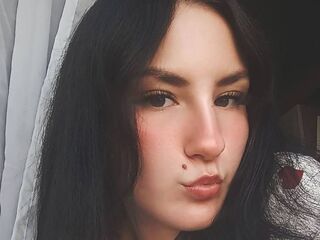 adult web cam chat SadeLanden