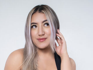 beautiful girlcam SamanthaSain