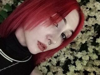 cam girl playing with sextoy ScarletDenns