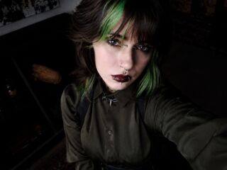 chat room picture ShadowBelle