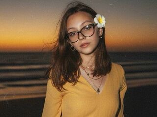 camslut masturbating ShakitaKalama