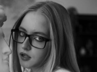 cam girl webcamsex SheliaEdwards