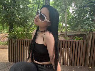 free live chatroom ShemikaGnerre