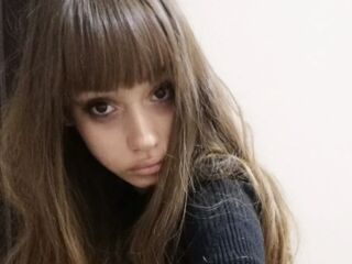 sex webcam chatroom SherDonko