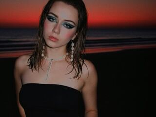 live webcam SheritaStieger