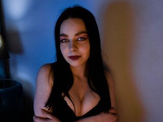 naked camgirl masturbating with vibrator SonyaBellik