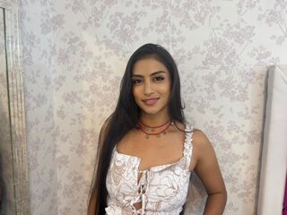naughty camgirl fingering pussy SteicyMaze