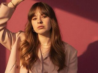 sexy live cam girl TerinaLairmore